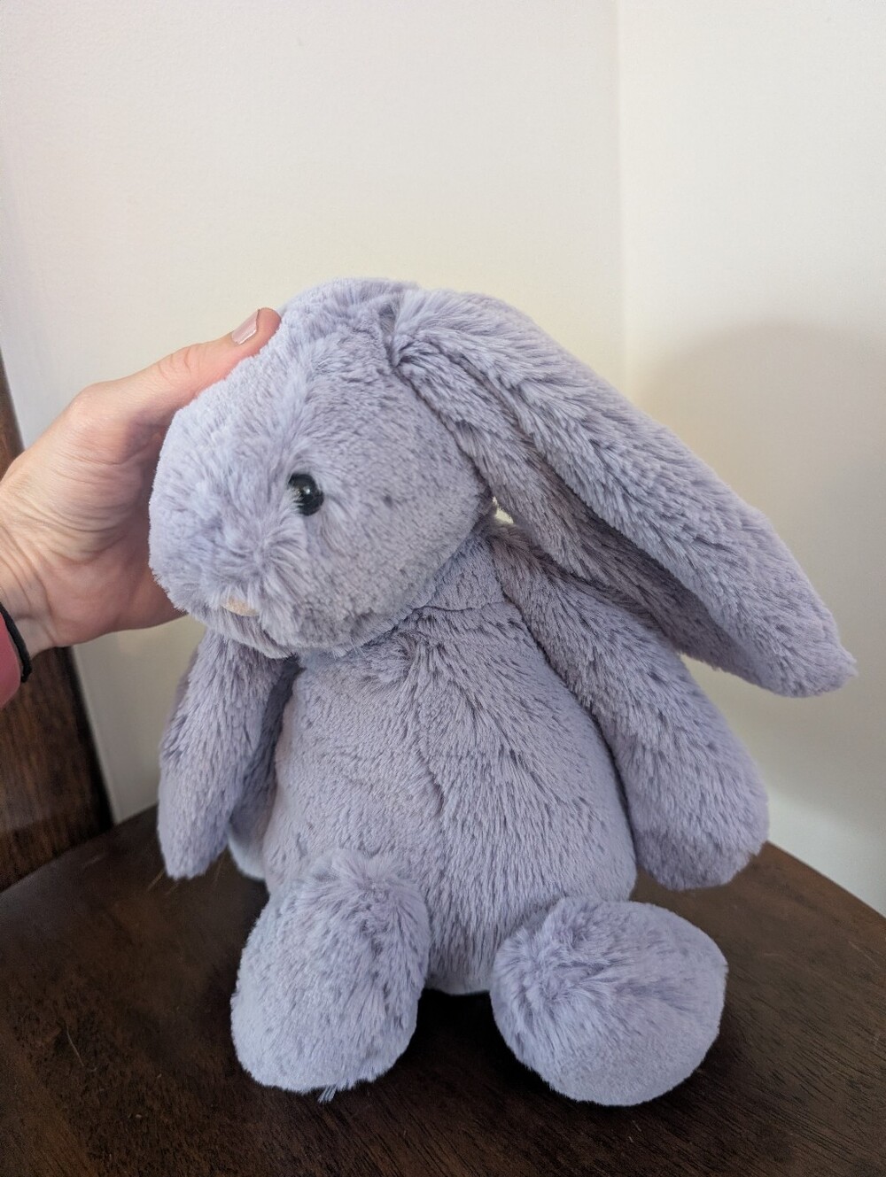 Jellycat BASHFUL VIOLA BUNNY - Medium 12" - Purple Rabbit - Picture 3 of 7
